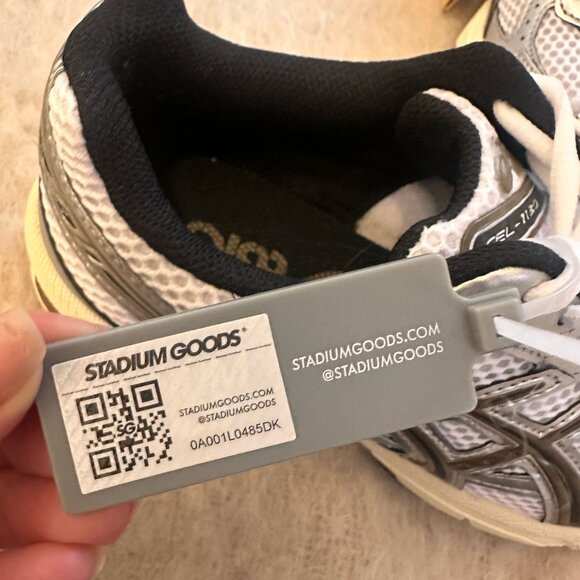 ASICS GEL-1130 Never Word - with tags! - Picture 6 of 6